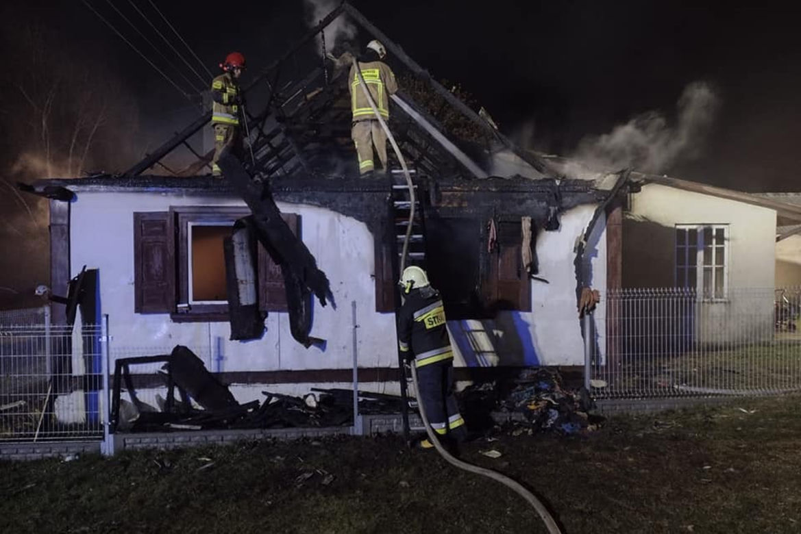 Wola Bystrzycka: Makabryczna śmierć w płomieniach. 87-latek ofiarą pożaru