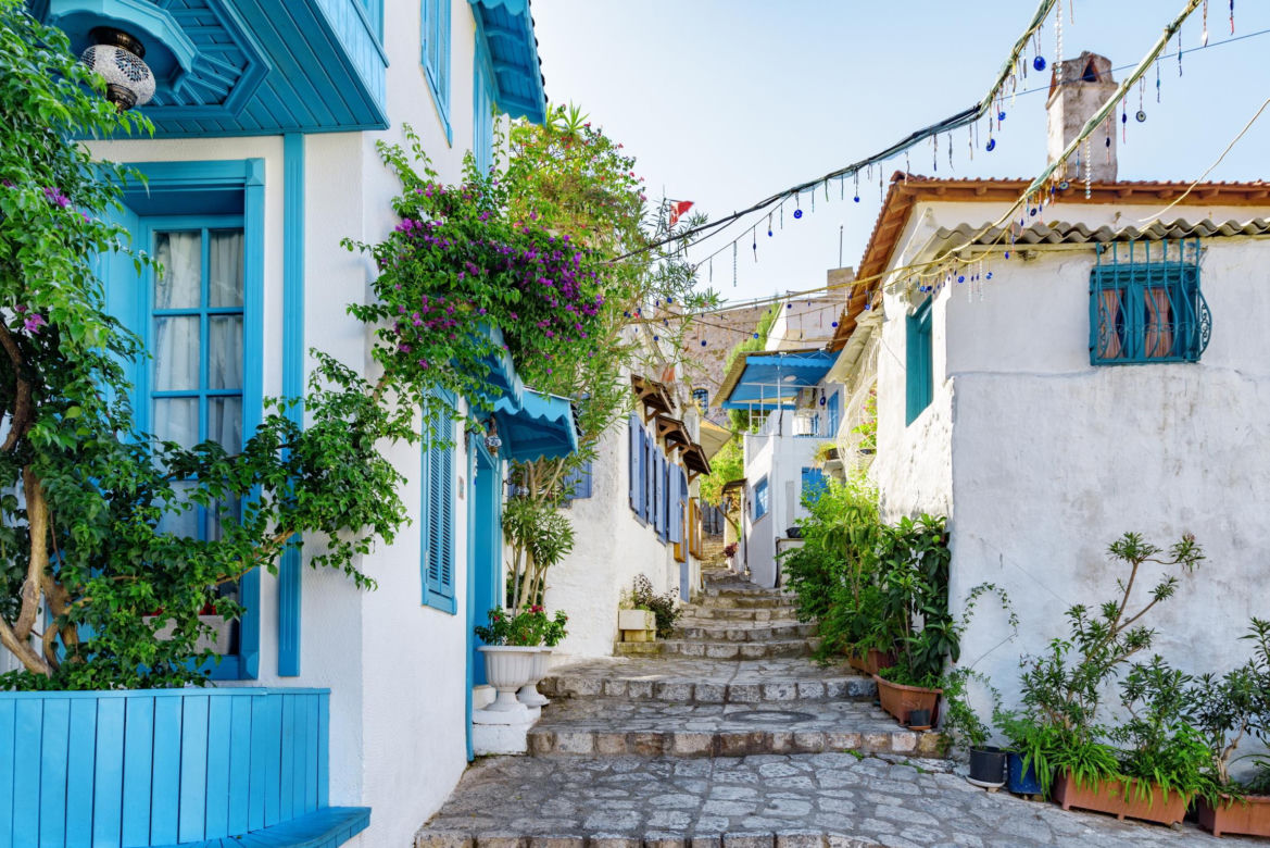 Marmaris – miasto portowe i kurort w Turcji