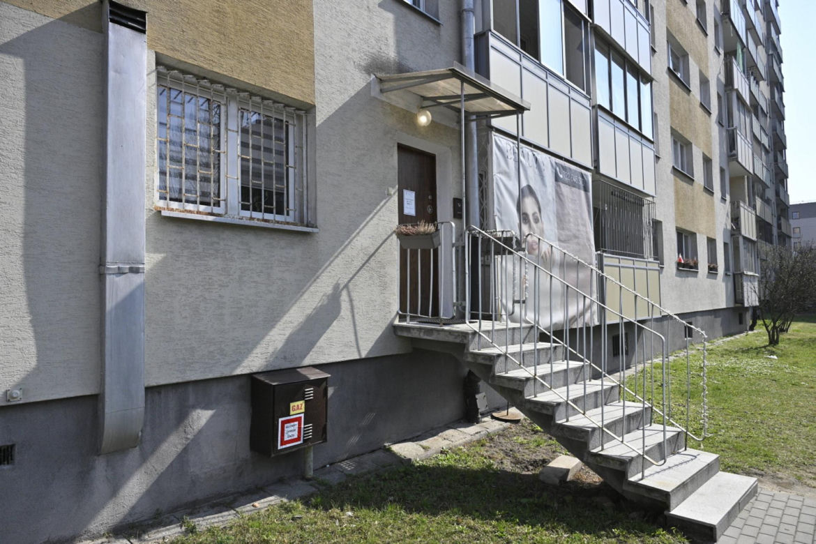 Deweloper buduje apartamentowiec tuż pod ich oknami. „Ten blok zasłoni nam świat”