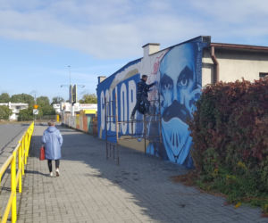 Tomasz Gollob ma w Bydgoszczy swoją ścianę. Na ul. Nakielskiej powstaje mural z żużlowcem w roli głównej! [ZDJĘCIA]