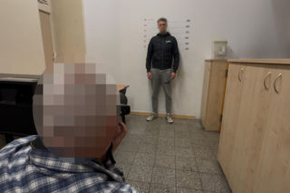 Horror pod Mostem Świętokrzyskim. 20-latek z pałką zaatakował 13-latka