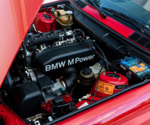 BMW E30 M3 wystawione na sprzedaż za prawie milion złotych