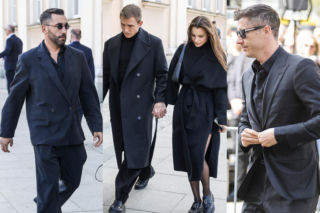 Rafał Maserak z partnerką, Jakub Rzeźniczak czy Robert Lewandowski - na pogrzebie Jacka Magiery nie mogło ich zabraknąć. Gwiazdy tłumnie oddały mu hołd! 