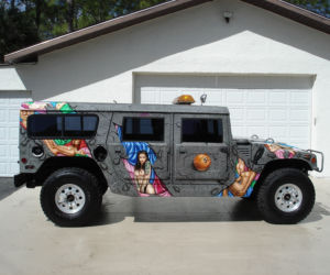 Hummer H1 koszykarza Dennisa Rodmana