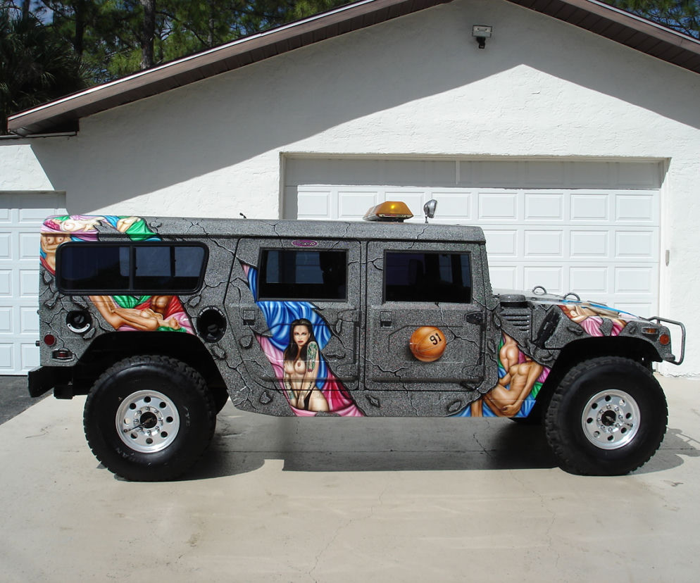 Hummer H1 koszykarza Dennisa Rodmana