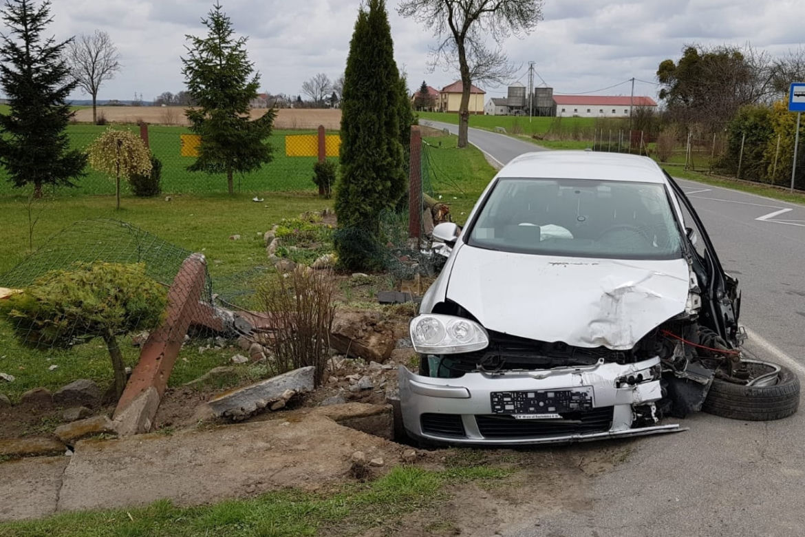 Miał prawo jazdy od miesiąca. Spowodował groźne zdarzenie koło Torunia