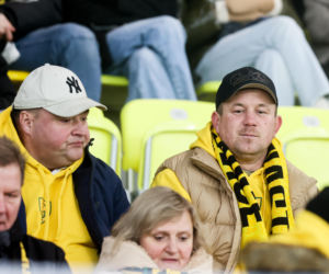 Kibice GKS Katowice dopingowali piłkarzy w meczu z Pogonią