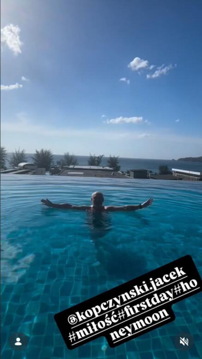 Rajski miesiąc miodowy, a ona bez uśmiechu. Co dzieje się z żoną Jacka Kopczyńskiego?