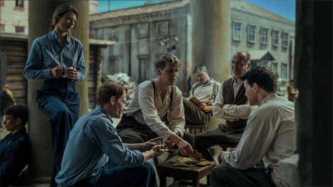 W roli głównej Jakub Gierszał, w obsadzie m.in. Aidan Gillen, Paul Freeman, Julia Pietrucha, Wojciech Mecwaldowski, Anna Próchniak, Mateusz Kościukiewicz, Antoni Pawlicki oraz Tomasz Kot.