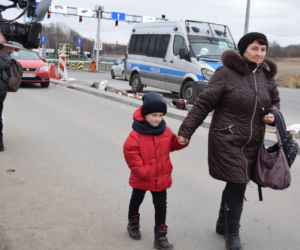 Ukraińcy usprawnili odprawę matek z dziecmi na granicy [ZDJĘCIA]