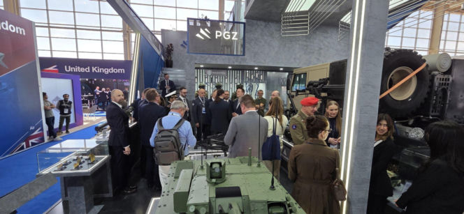 Borsuk i Ciężki BWP w Rijadzie. HSW prezentuje najnowocześniejszy sprzęt na światowych targach