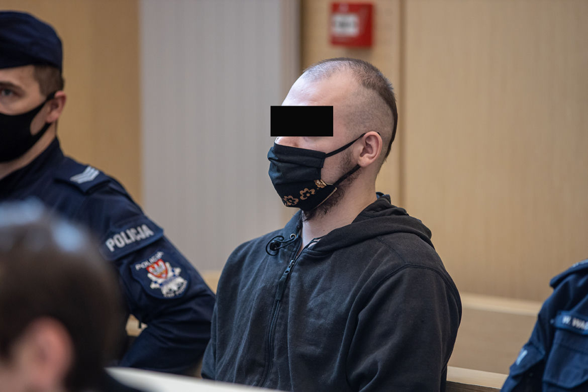 Karmili synka trutką na szczury