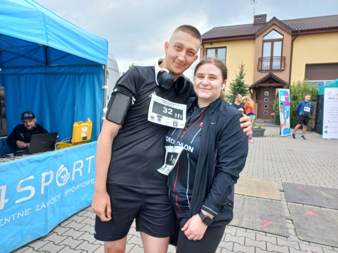 Trwa Ultramaraton Wsparcia i piknik rodzinny w Lesznie