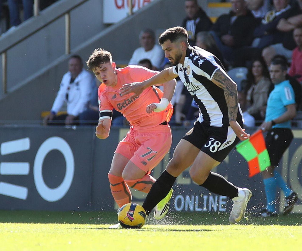 Pietuszewski pisze historię w FC Porto. Został najmłodszym obcokrajowcem!