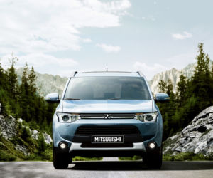 Mitsubishi Outlander PHEV po liftingu