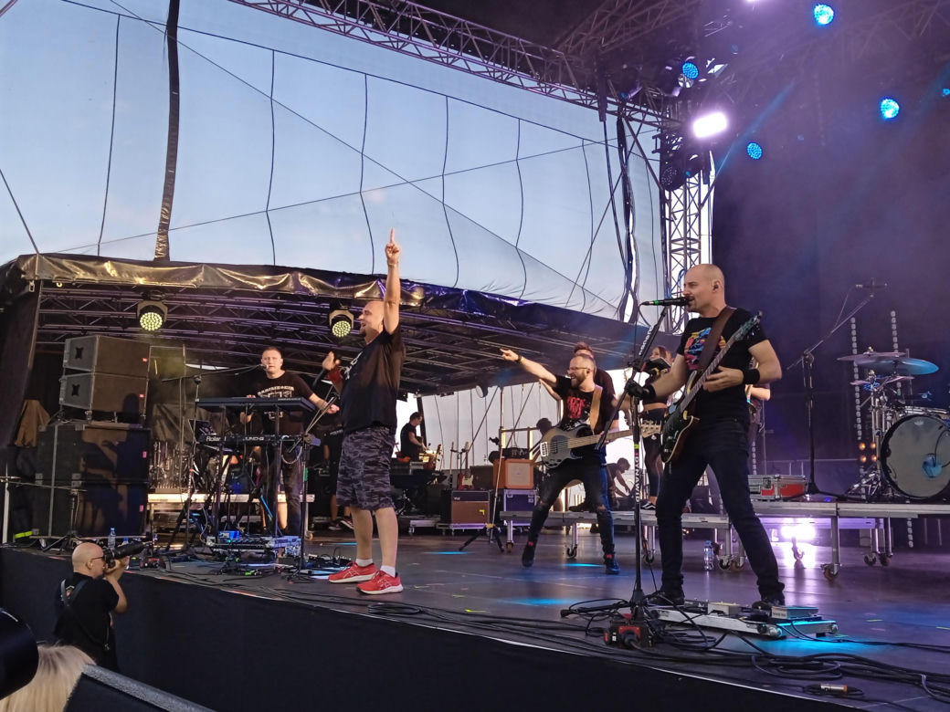 Koncert zespołu Łydka Grubasa w ramach Rockowizna Festiwal 2023 w Poznaniu