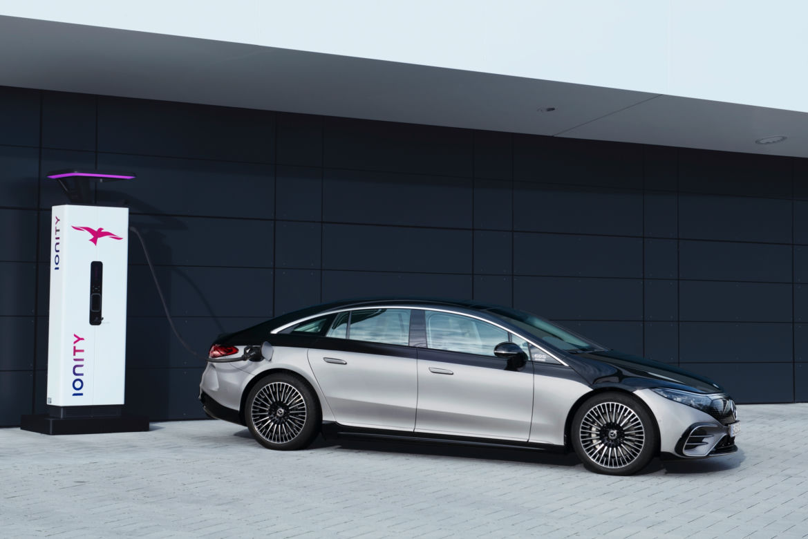 Mercedes-Benz EQS