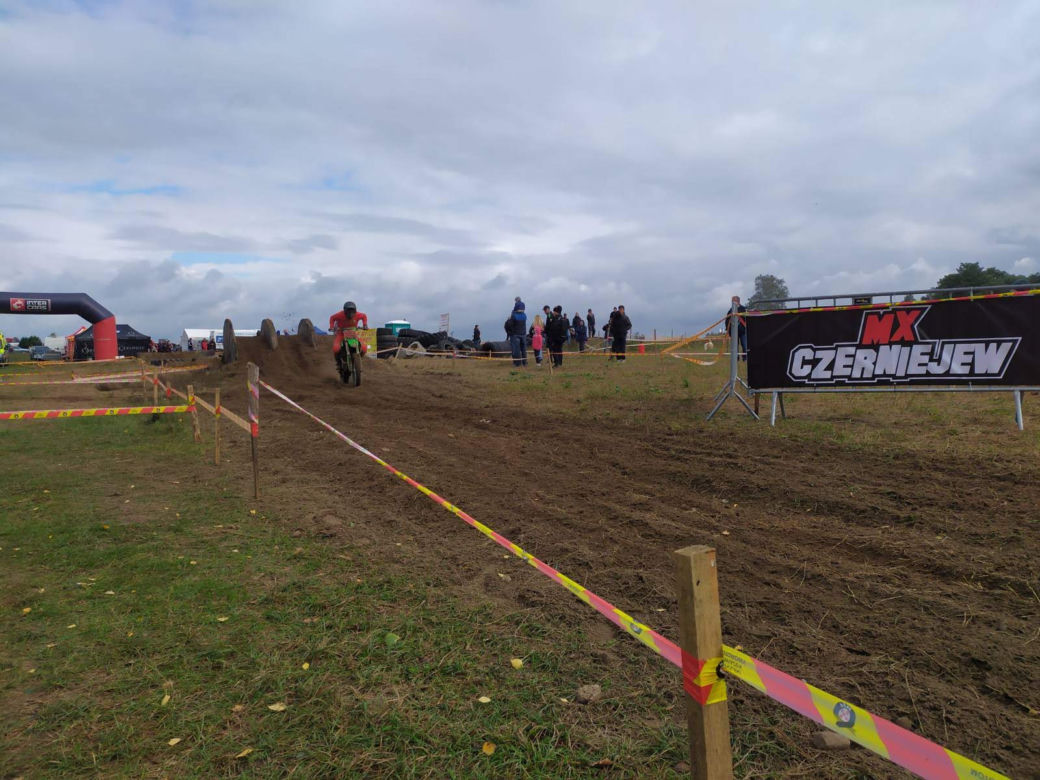 ZOBACZ ZDJĘCIA z III rundy mistrzostw okręgu warszawskiego Cross Country w Czerniejewie