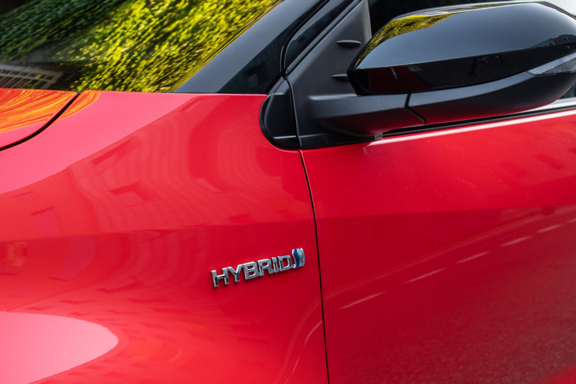 2020 Toyota Yaris 1.5 HYBRID Premiere Edition (Tokyo Fusion)