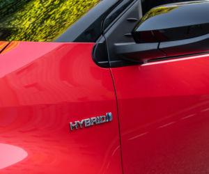 2020 Toyota Yaris 1.5 HYBRID Premiere Edition (Tokyo Fusion)
