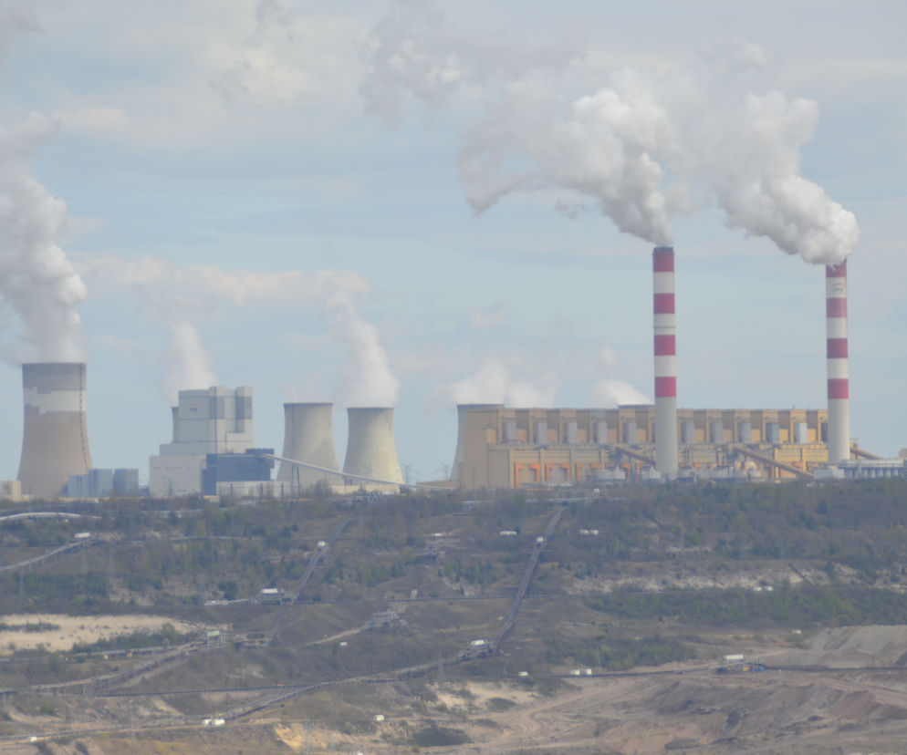 PGE będzie się domagać od PSE pokrycia strat i kosztów awarii. W Elektrowni trwa rozruch ostatniego bloku
