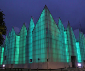 Pokaz iluminacji Filharmonii w Szczecinie z okazji Święta Muzyki
