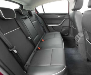 Qoros 3 Hatch