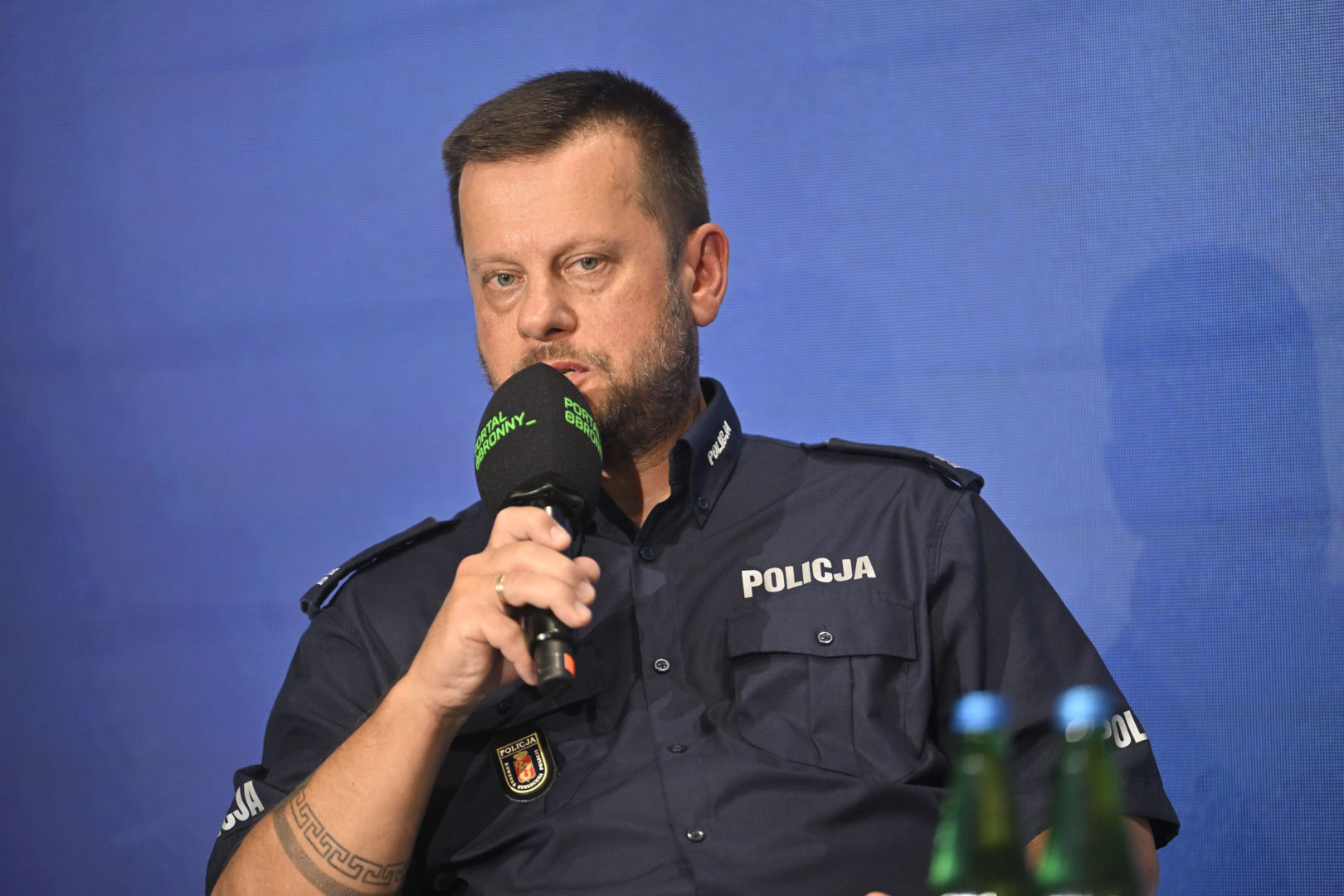 Warszawskie Targi Obronne. Scena Zielona. Pozwolenie na broń. Mity i realia Czy jest tak trudno otrzymać zezwolenie na posiadanie broni Aspekt formalny