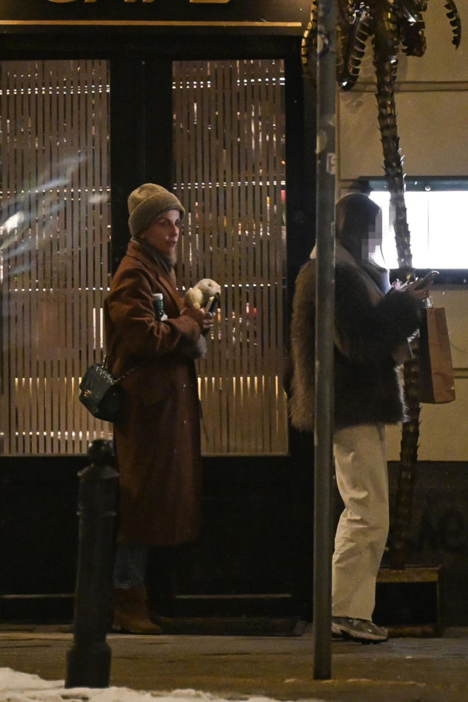 Katarzyna Zielińska pije z kaczorem