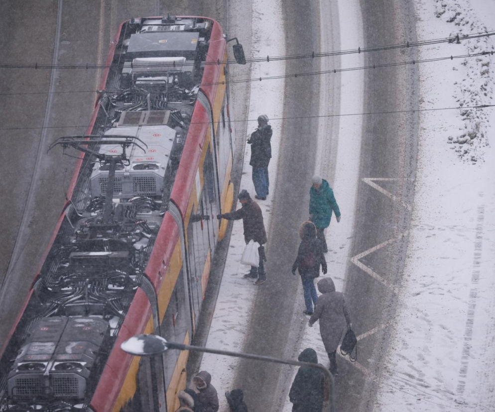 Gołoledź paraliżuje Polskę!