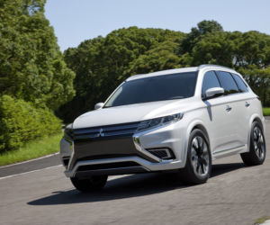 Mitsubishi Outlander PHEV Concept S