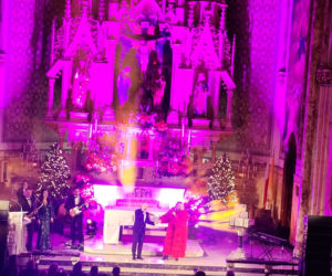 Wielkie Kolędowanie z gwiazdami na Greenpoincie