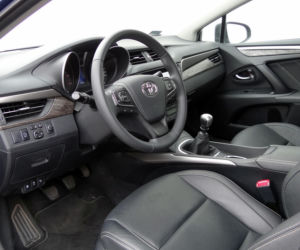 Toyota Avensis 2.0 D4-D Prestige