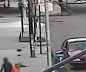 Porywacz chwycił 5-latka i uciekł. Wtedy matka dziecka... Szokujące wideo