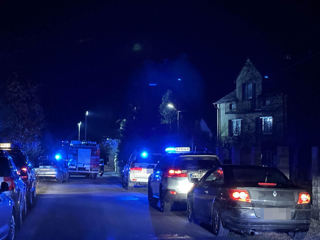 Tragiczny pożar pod Wyszkowem. Dwie kobiety nie żyją, mężczyzna walczy o życie