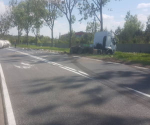 Wypadek na DK 10. Droga całkowicie zablokowana!