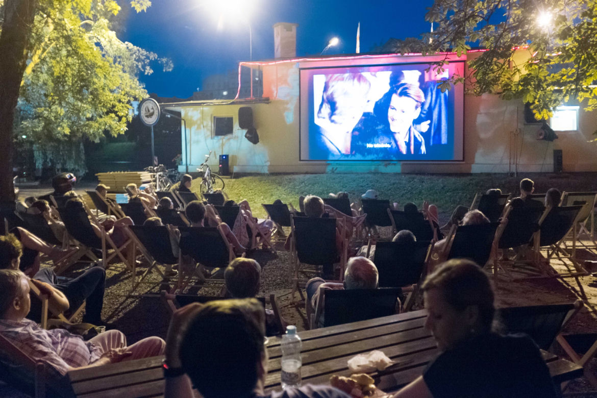 Kino letnie pod Poniatem