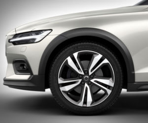 Volvo V60 Cross Country 2019