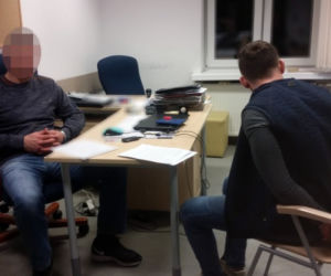 POLICJA ROZBIŁA CENTRUM DOWODZENIA MAFII WNUCZKOWEJ