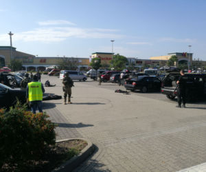 Wielka akcja policji i antyterrorystów na al. Pokoju w Krakowie