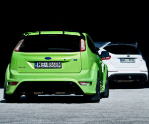 Ford Focus RS 2.3 EcoBoost i Ford Focus RS 2.5 Duratec