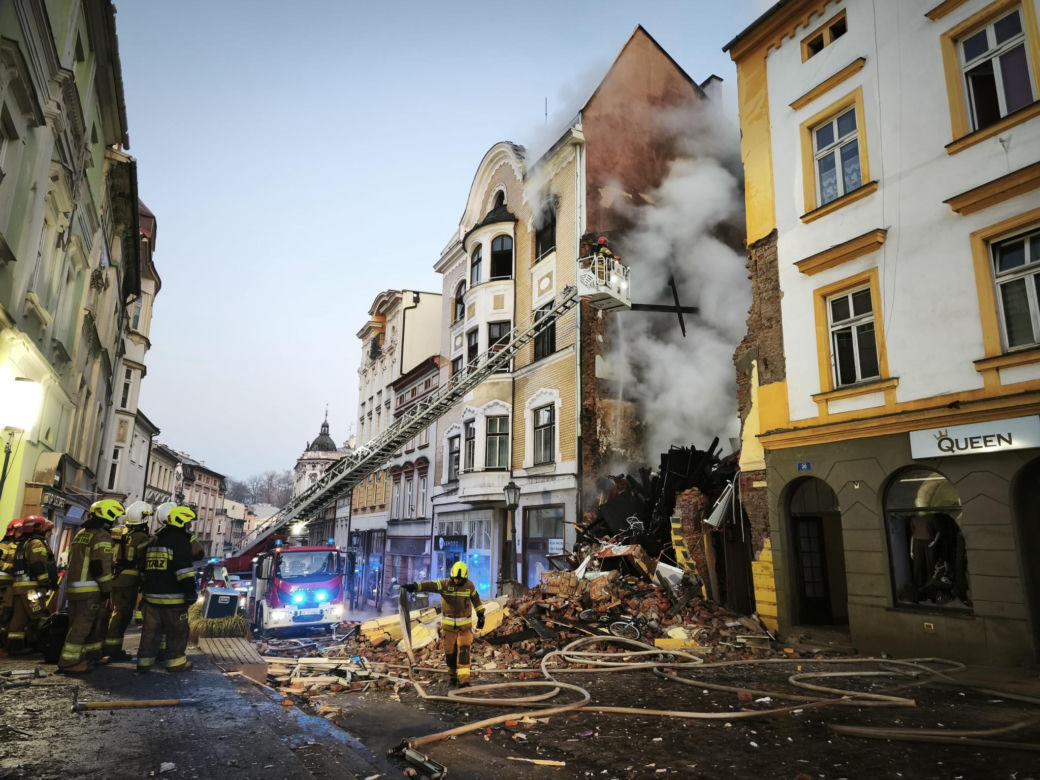 Runęła kamienica w Cieszynie. Trwa akcja ratownicza