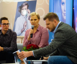 Otylia Jędrzejczak i Filip Chajzer w Toruniu. Tłumy na spotkaniu!