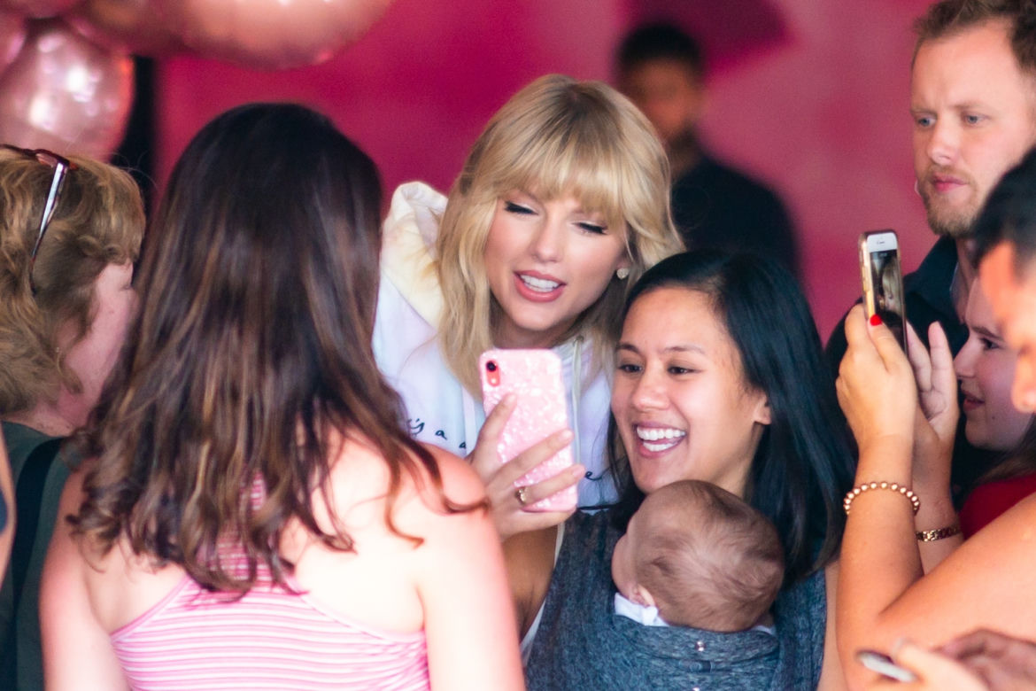 Taylor Swift spotkała się z fanami