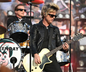 Halftime show na Super Bowl 2026: Bad Bunny, Lady Gaga, Pedro Pascal, Cardi B, John Bon Jovi i smaczki polityczne