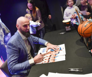 Marcin Gortat i inne gwiazdy na pokazie
