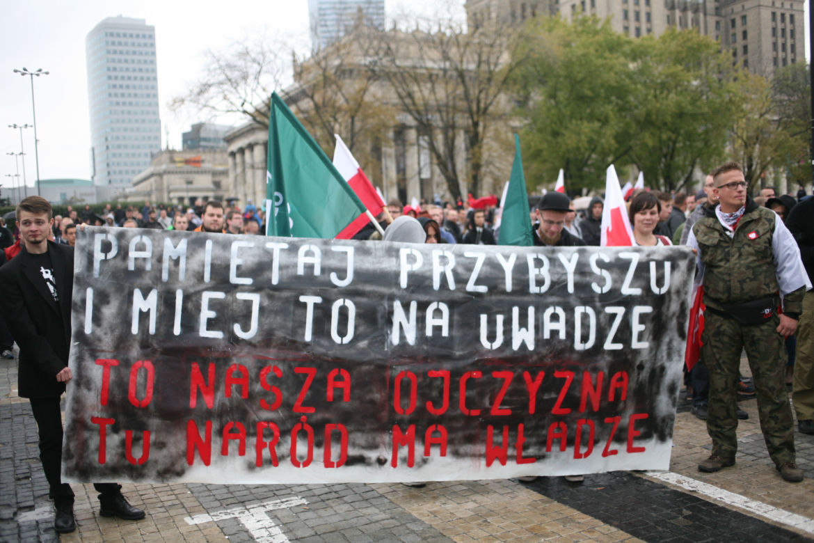 Przeszli z hukiem przez stolicę