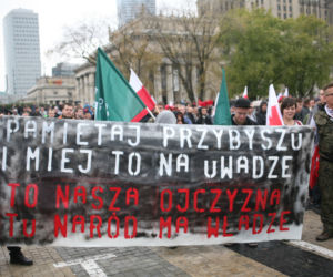 Przeszli z hukiem przez stolicę