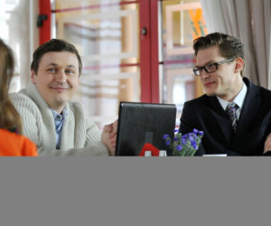 Na Wspólnej 2286, Maks (Adam Fidusiewicz), Misia Jarecka (Sylwia Boroń), Filip (Marcin Chochlew)