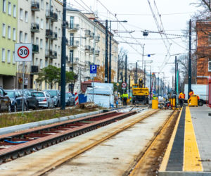Tramwaj na Rakowieckiej w Warszawie na ostatniej prostej. Otwarcie w grudniu